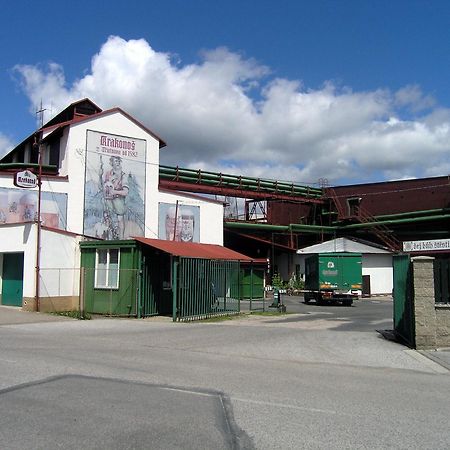 Hotel Krakonos Trutnov Exteriör bild