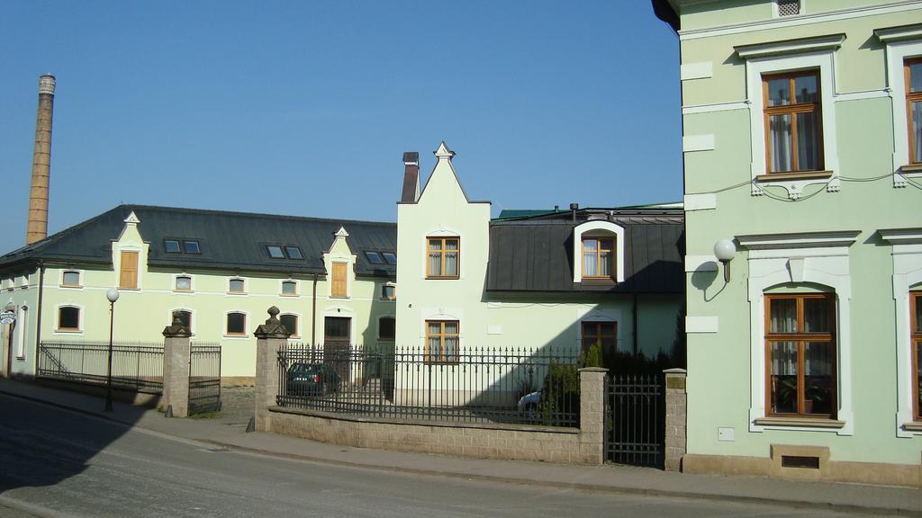 Hotel Krakonos Trutnov Exteriör bild